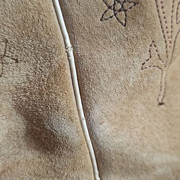 Wolverine Tan Suede Embroidered Heeled Boots Sz 7.5 Coastal Cowgirl Almond Toe - Picture 11 of 14